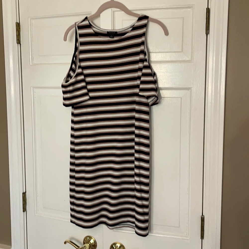 Sleeveless a line dress
